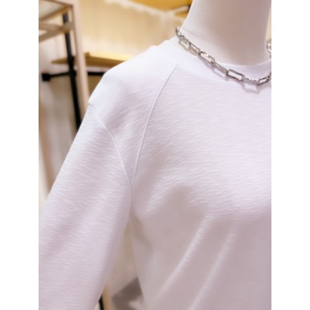 밑단 절개 비대칭 티셔츠