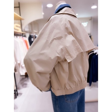 뒷밴딩 숏기장 트렌치 자켓