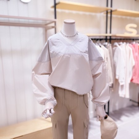 V넥 톤배색 홑겹 풀오버