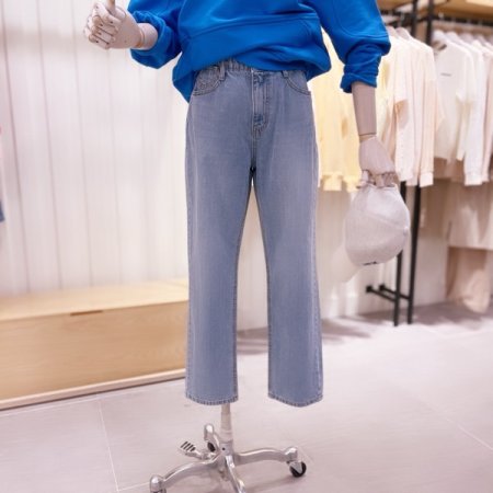 세미 배기 스탠다드핏 데님 팬츠