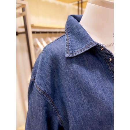 로고 자수 원포켓 크롭 데님 셔츠