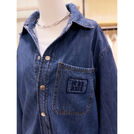 로고 자수 원포켓 크롭 데님 셔츠