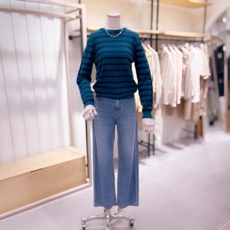 배색 스트라이프 긴팔 니트