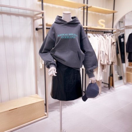 인조가죽 A라인 미디엄 스커트