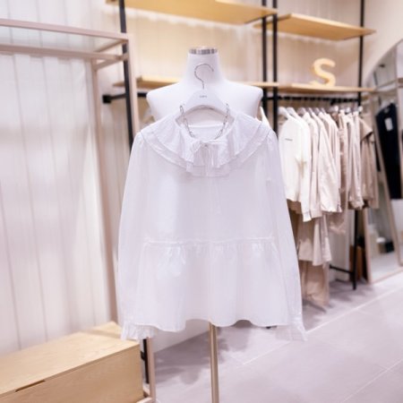 주름카라 A라인 블라우스