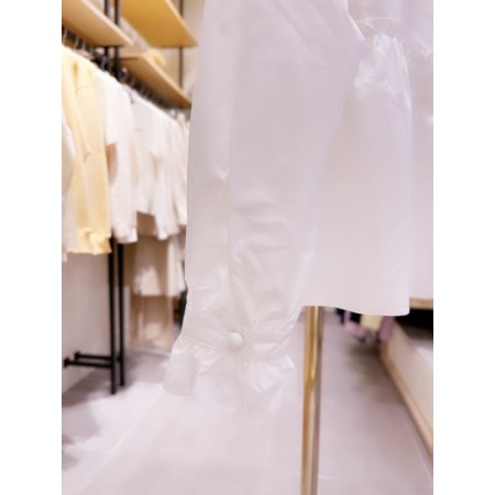 주름카라 A라인 블라우스