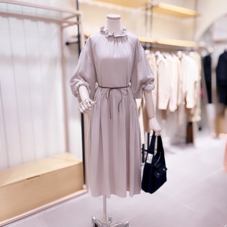 네크러플 루즈핏 7부소매 원피스