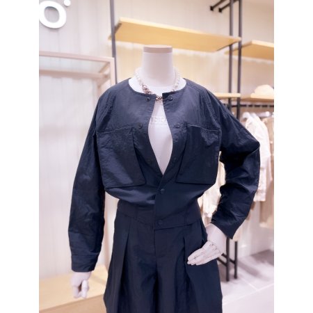 라운드넥 립 포인트 점퍼