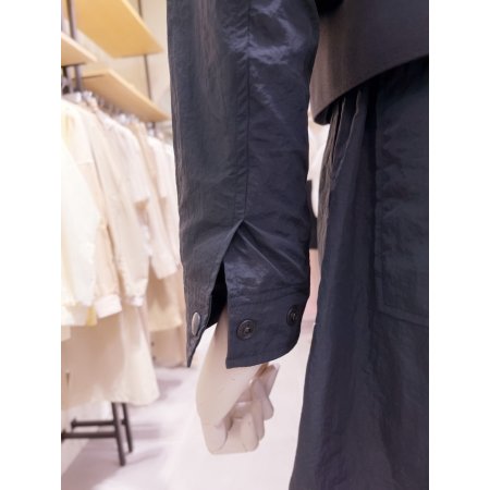 라운드넥 립 포인트 점퍼