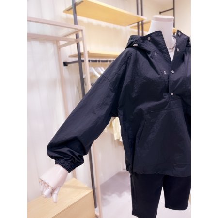 후드 배색 루즈핏 아노락 점퍼