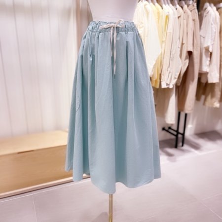 사선 포켓 디테일 밴딩 스커트