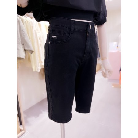 뒤포켓 M자수 블랙 스판 5부 팬츠