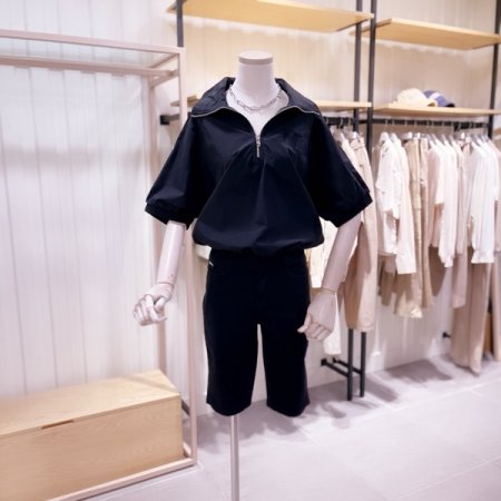 자수 반집업 나그런 우븐믹스 맨투맨