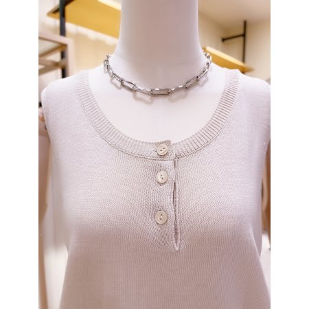 헨리넥 슬림핏 민소매 니트