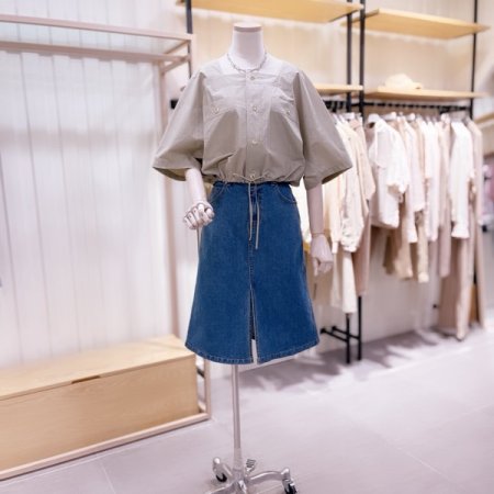 스퀘어넥 크롭 셔츠