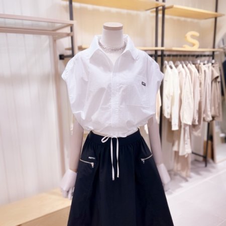 어깨셔링 민소매 셔츠