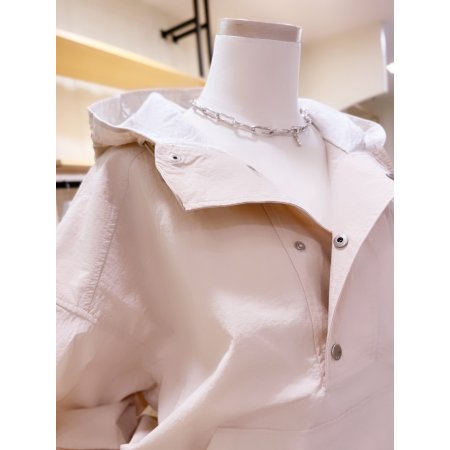 안감배색 후드 루즈핏 아노락 점퍼