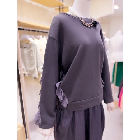 셔링 디테일 포인트 티셔츠