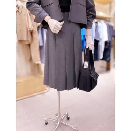 엠버자수 플리츠 스커트