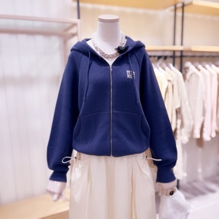 로고자수 포인트 후드 집업 니트