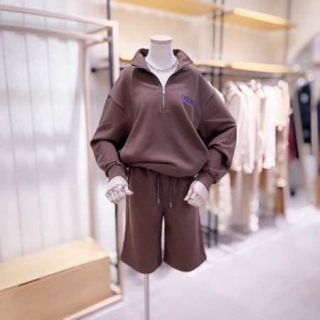 뒷판레터링 요크절개 반집업 맨투맨