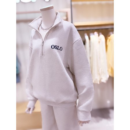 뒷판레터링 반집업 맨투맨