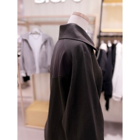 절개 집업 나그런 맨투맨 티셔츠