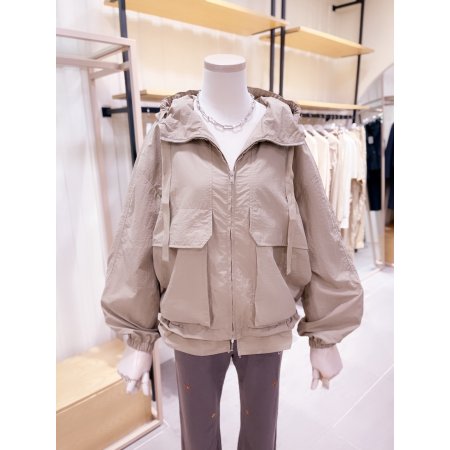 플랩 포켓 포인트 후드 점퍼