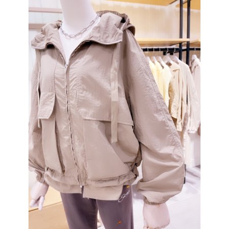 플랩 포켓 포인트 후드 점퍼