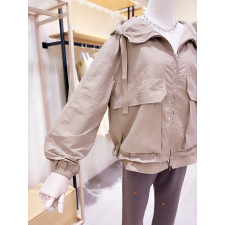 플랩 포켓 포인트 후드 점퍼