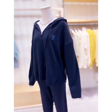 넥ZIP 포인트 밑단트임 후드니트