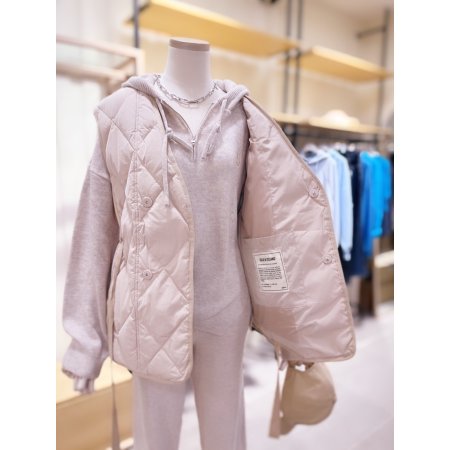 다이아 퀼팅 반 더블 다운 베스트