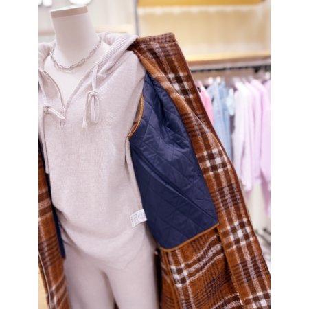 포켓 체크 후드 롱 코트