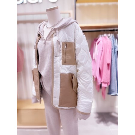 배색패치 호리병 퀼팅 점퍼