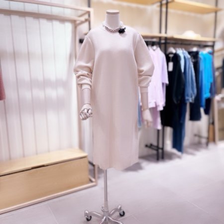 암홀 포인트 로직 믹스 니트 원피스