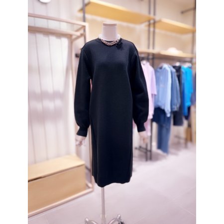 암홀 포인트 로직 믹스 니트 원피스