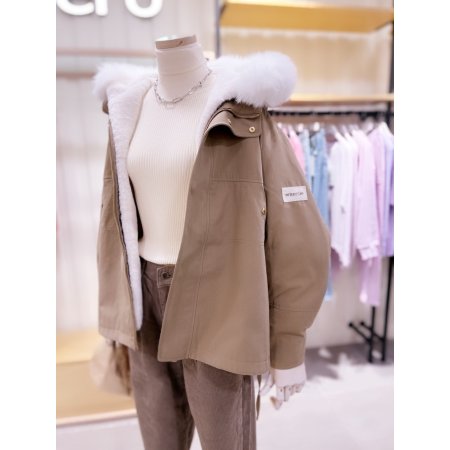 폭스퍼 트리밍 패딩라이너 점퍼