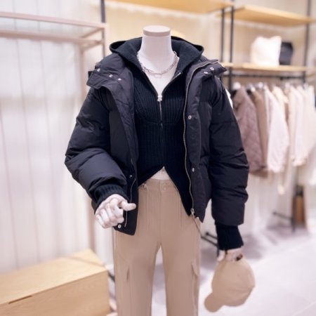 하이넥 세미크롭 덕다운 점퍼