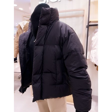 하이넥 세미크롭 덕다운 점퍼