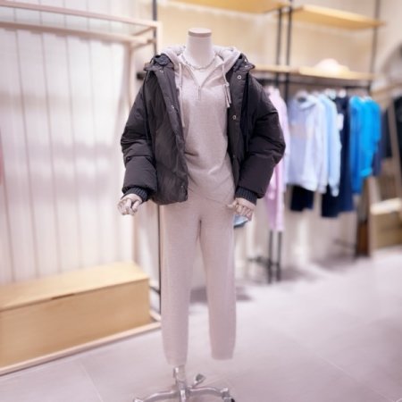 시에로 사선 패턴 니트후드 다운점퍼