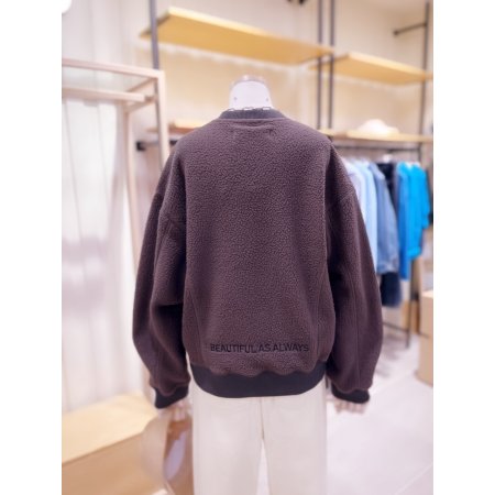 자수 폴라폴리스 맨투맨