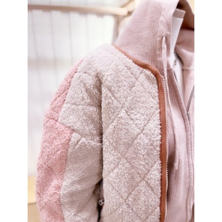 인조퍼 퀼팅 라운드넥 점퍼