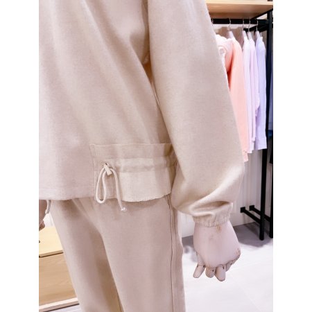 밑단프릴스트링 라글란지퍼 티셔츠