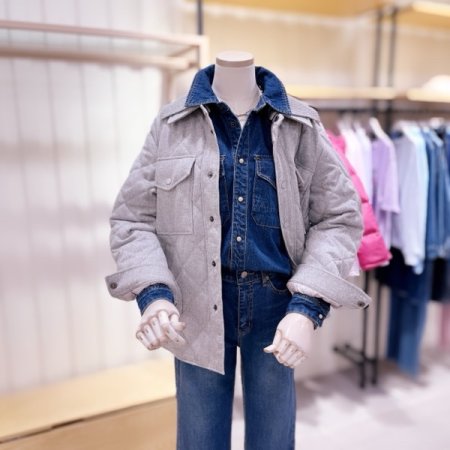 다이아 퀼팅 카라 니트 점퍼