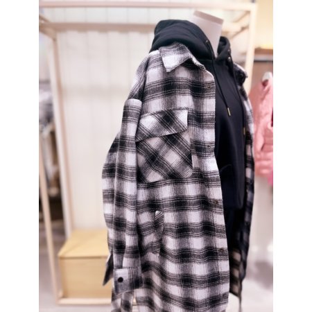 루즈핏 롱셔츠형 체크 점퍼