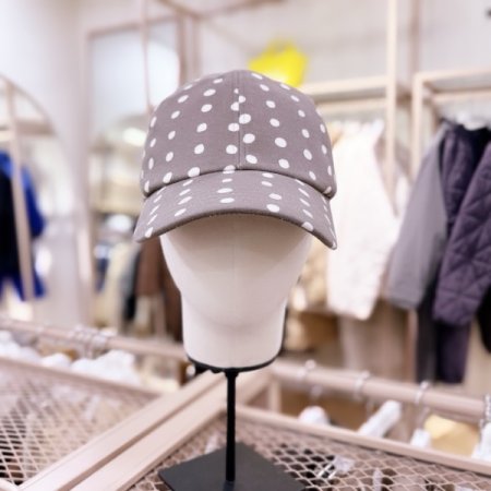 OSLO자수 도트 패턴 볼캡