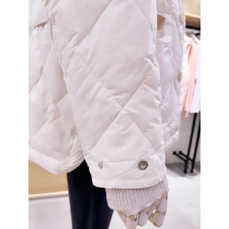 다이아 퀼팅 벨티드 다운점퍼