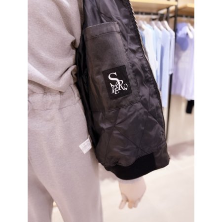 페이크레더 오버핏 점퍼