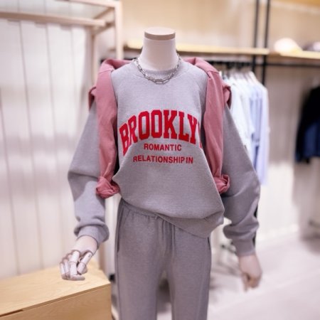 BROOKLYN 후로피 티셔츠