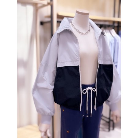 배색 소매 시보리 크랍 점퍼